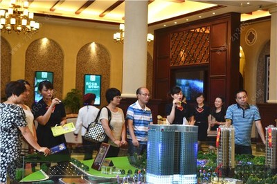 荣和·千千树一期压轴新品88-109㎡四房重磅推出，预约享1万抵8万优惠